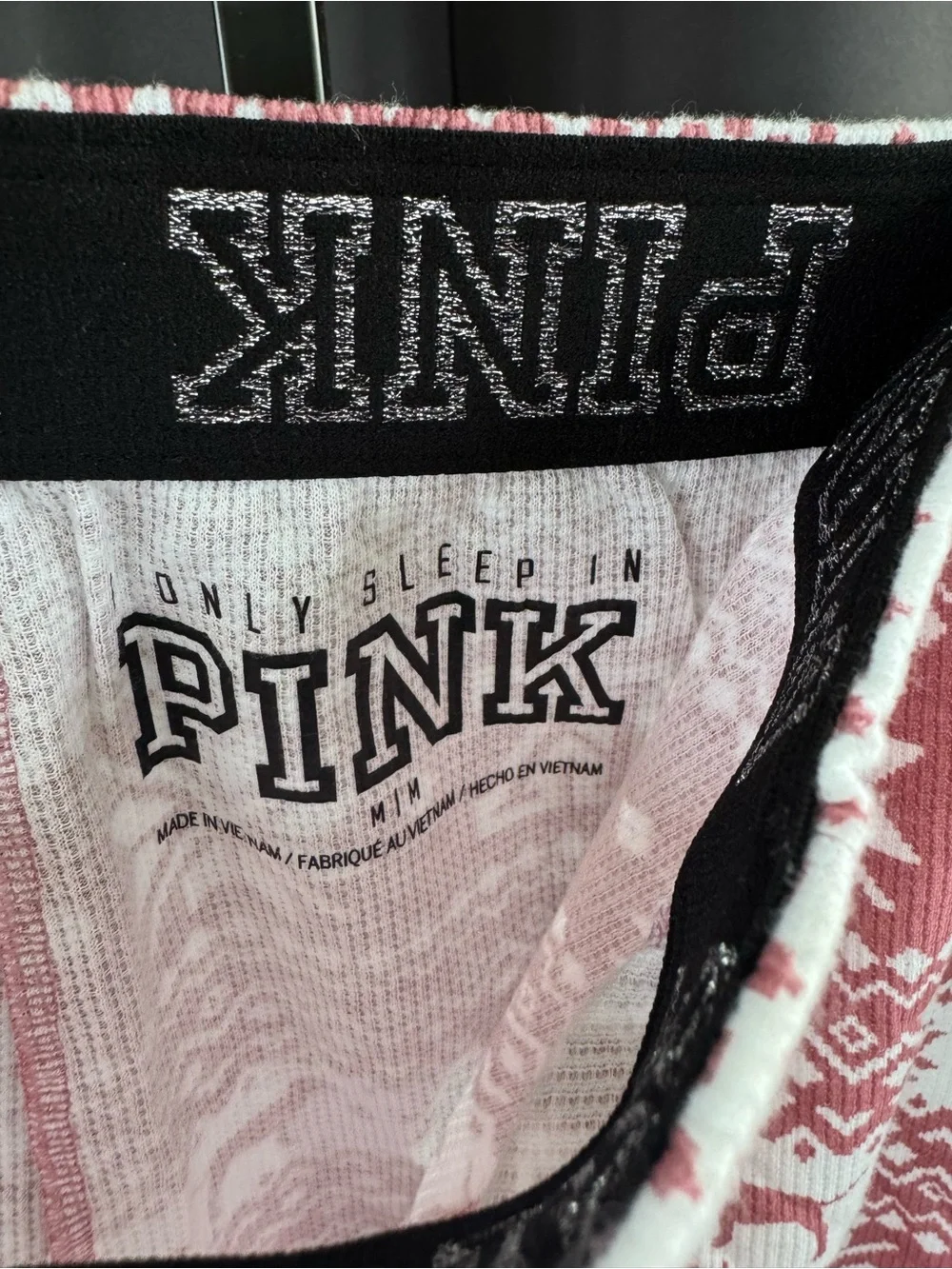PINK Victoria's Secret mauve  and White Holiday Knit Lounge Shorts - Picture 3 of 3